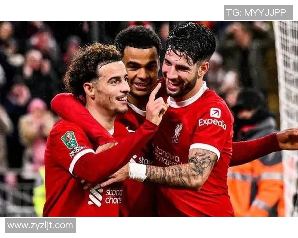 利物浦球星领衔,击败莱比锡RB登顶冠军宝座 利物浦球星领衔,击败莱比锡RB登顶冠军宝座